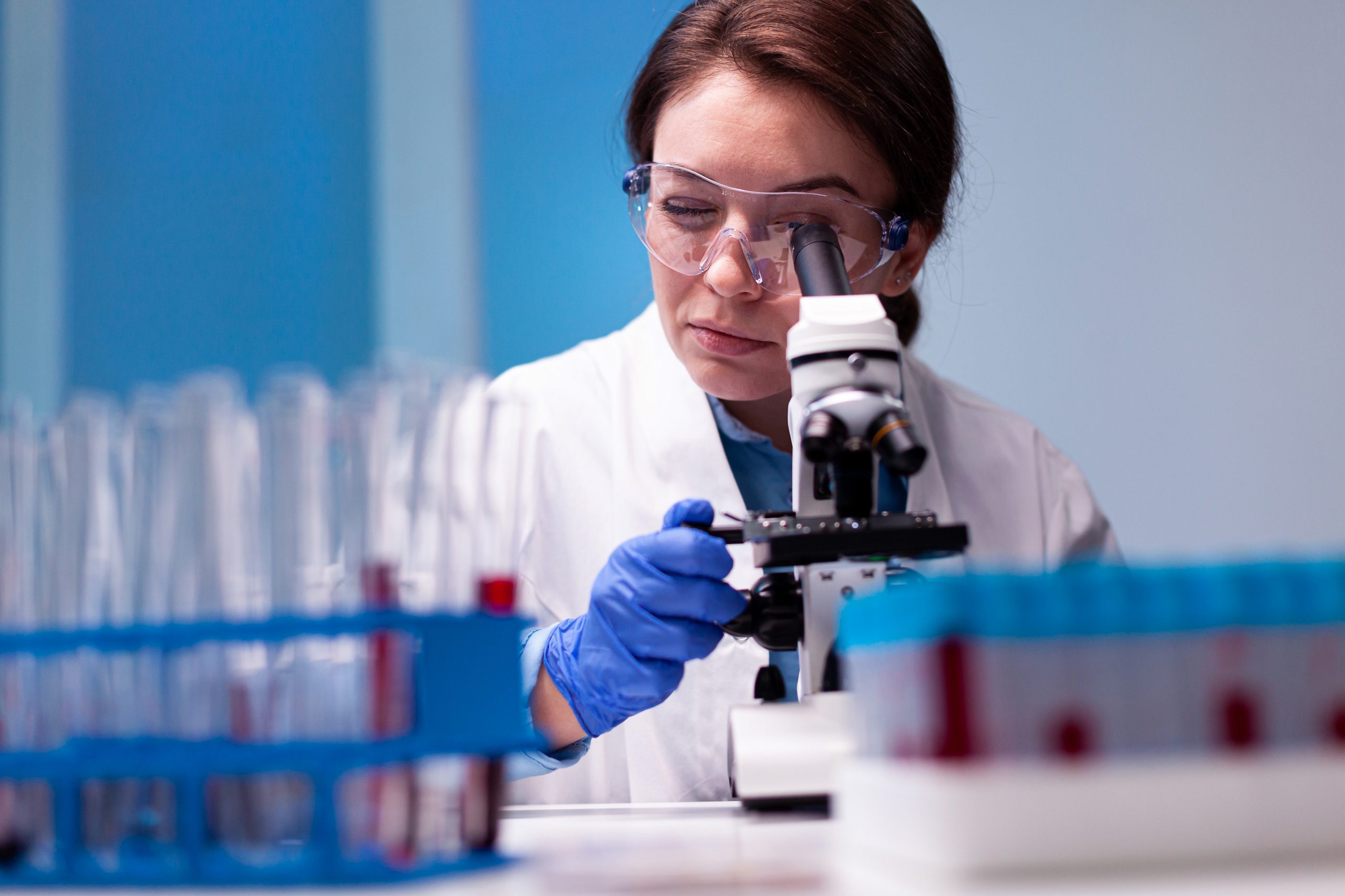 Iron Deficiency Test at Home in Nashik – Medola Phlebotomist